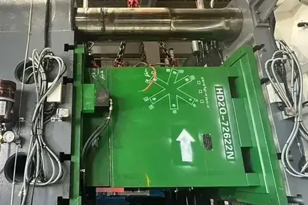 従来の射出成形